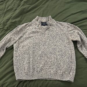 Men's Gray Zip-Up Sweater
